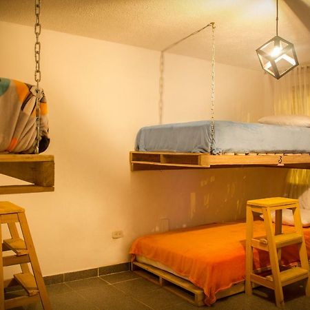 Bababuy Hostel โบโกตา ภายนอก รูปภาพ