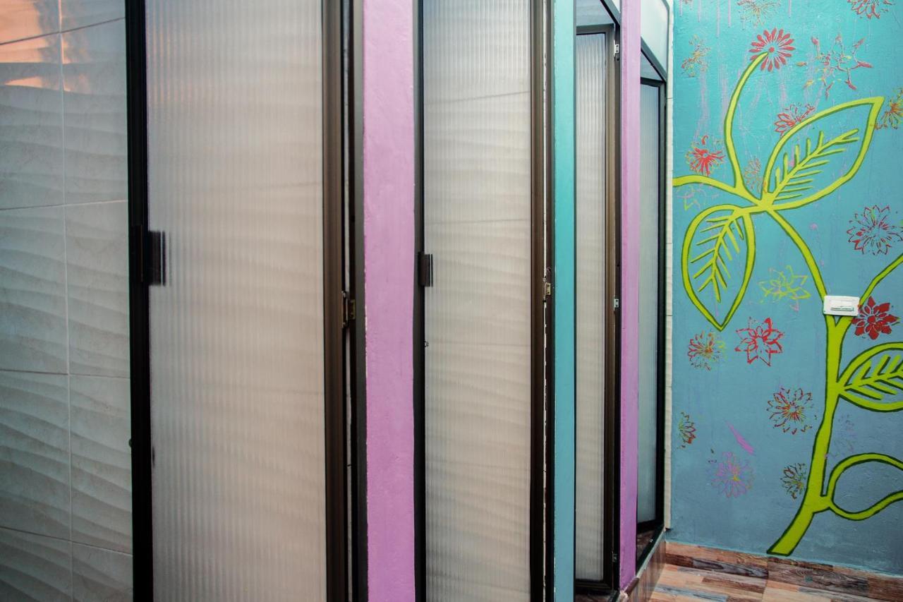 Bababuy Hostel โบโกตา ภายนอก รูปภาพ